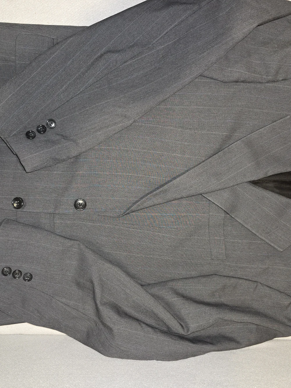 Classic Men's Gray Pinstripe Blazer - Halston 100% Wool